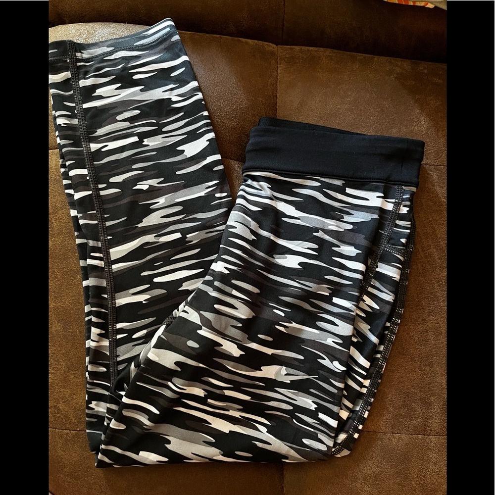 Womens Nike Capris